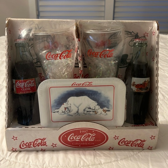 Coca-Cola Collectible circa 1997 - Picture 1 of 4